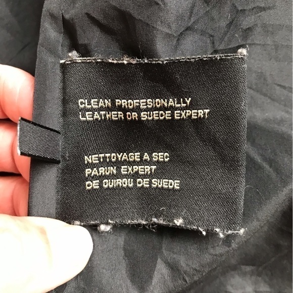 Cole Hann quilted jacket with leather trim.  Size small. - Picture 11 of 13